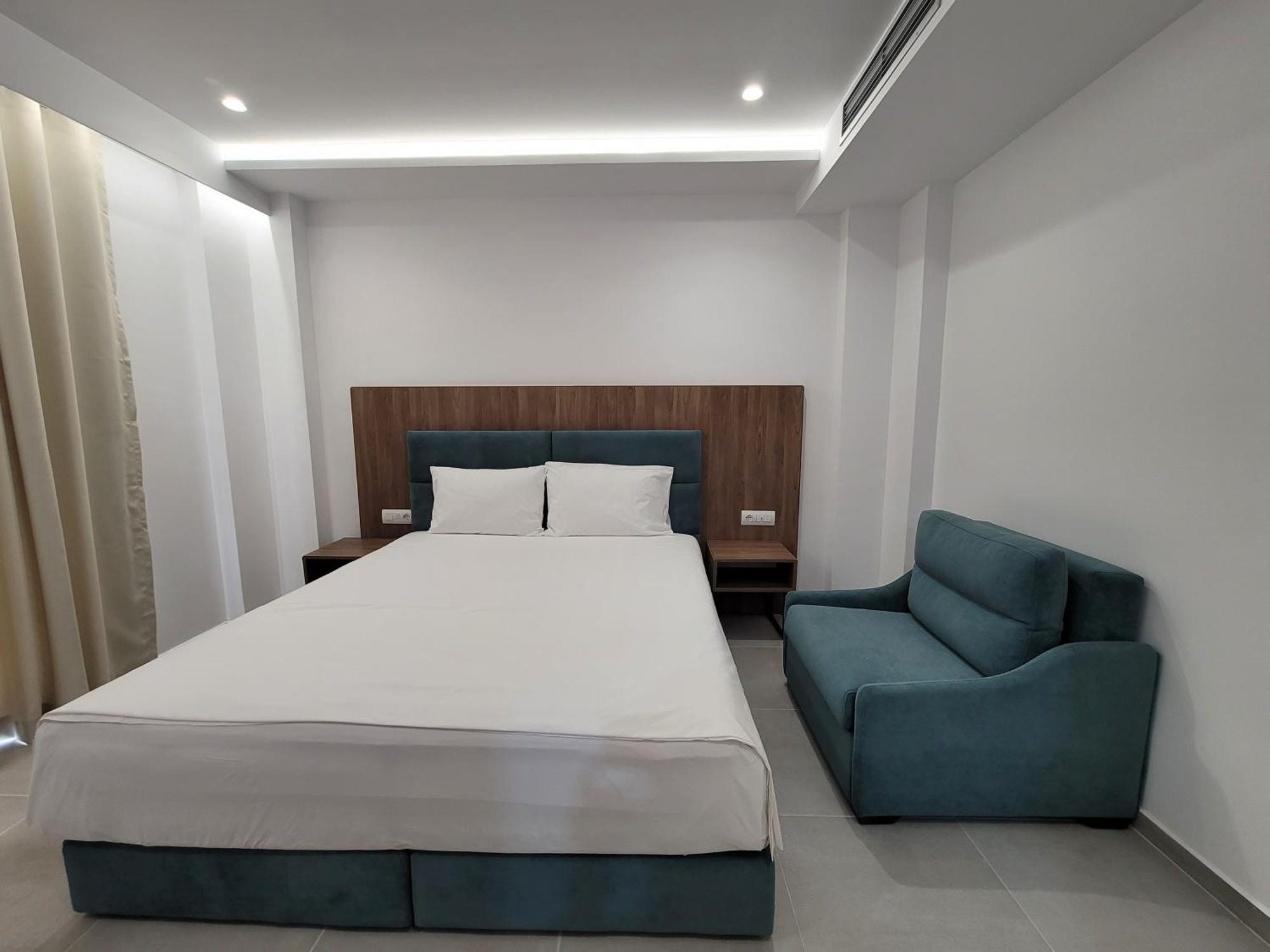 Prestige Hotel Ksamil Bagian luar foto