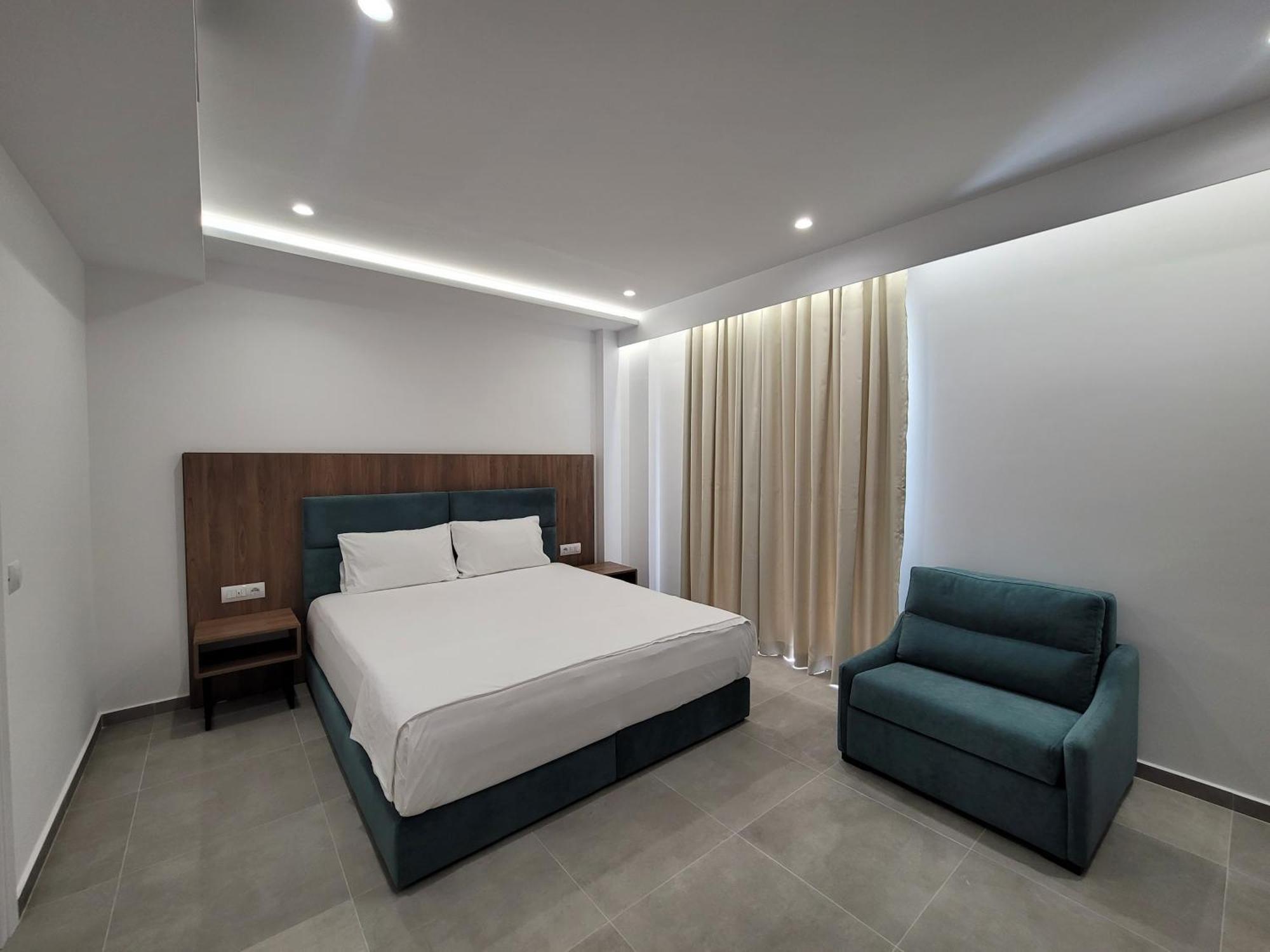 Prestige Hotel Ksamil Bagian luar foto